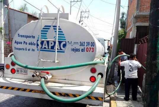 Escándalo en Cuernavaca: José Luis Urióstegui en el Centro de Acusaciones por Colusión con Empresas de Pipas de Agua